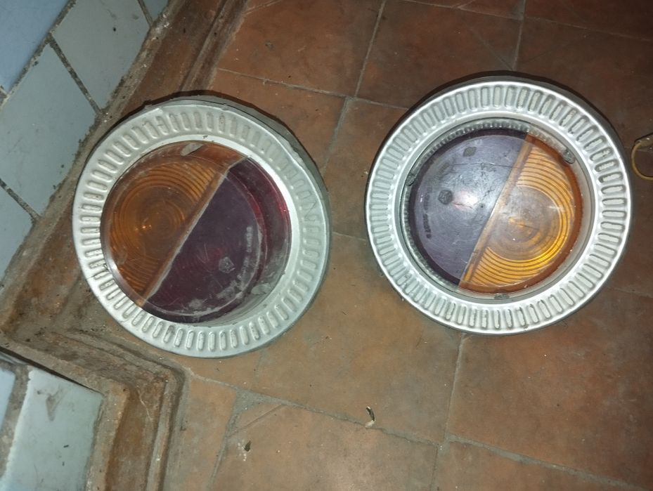 Задний стоп-сигналы автомобиль ЗАЗ (запорожец)