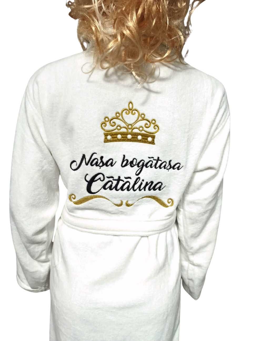 Halat de baie  personalizat prin broderie din  ideal cadou