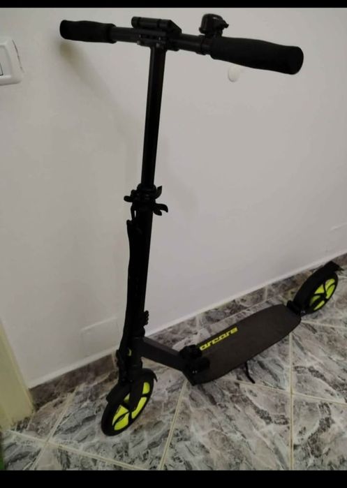 Se vinde trotineta stare nou