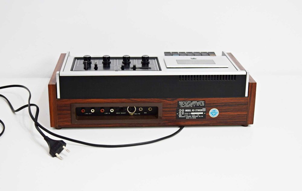 Deck Technics RS-273USD, casetofon