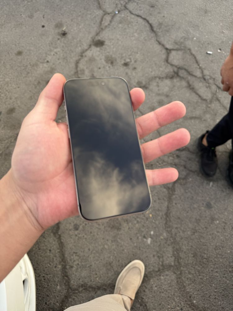 Iphone 15 pro Kor/Dok