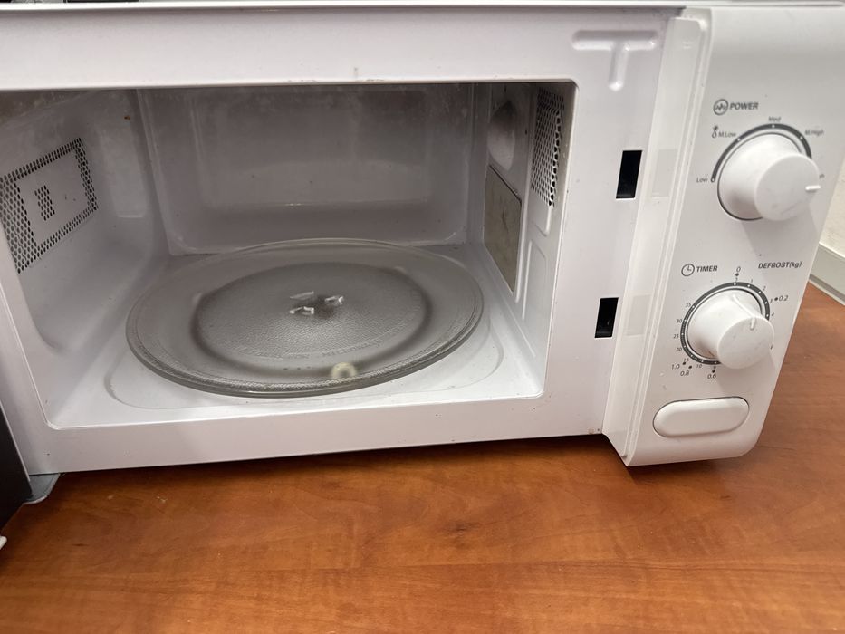 Микровълнова фурна Neo