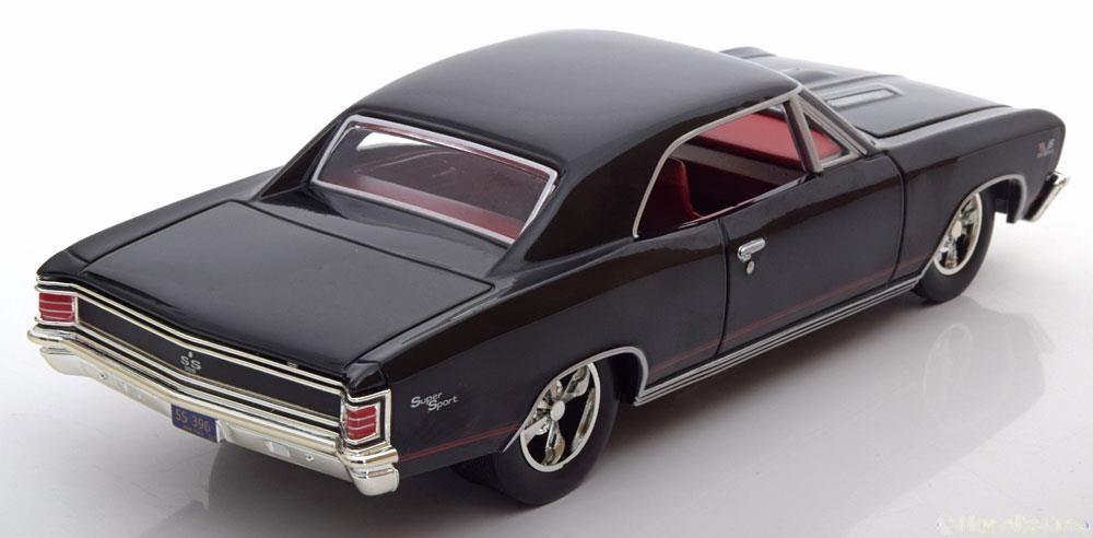 Macheta Chevrolet Chevelle SS 1967 - ERTL/Autoworld 1/24