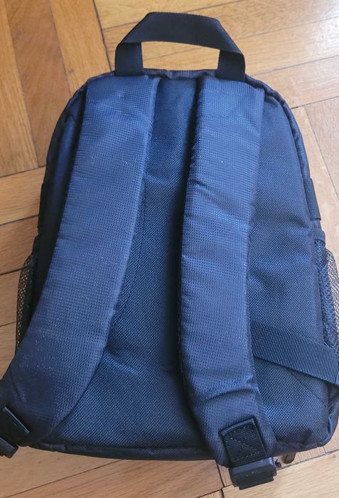 Раница с регулируеми разделители