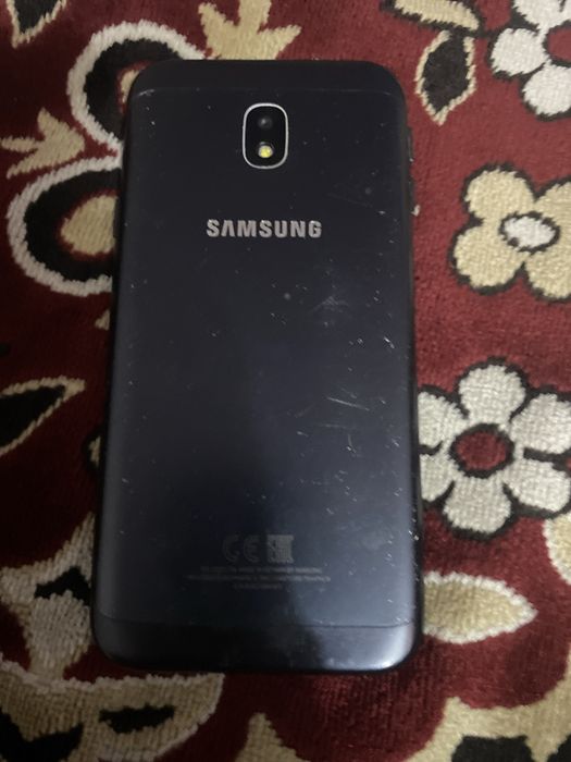 Продаю Samsung Galaxy J5