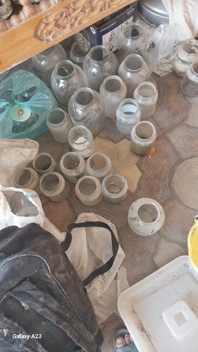 Банка 1.  1,5  2  3 литр