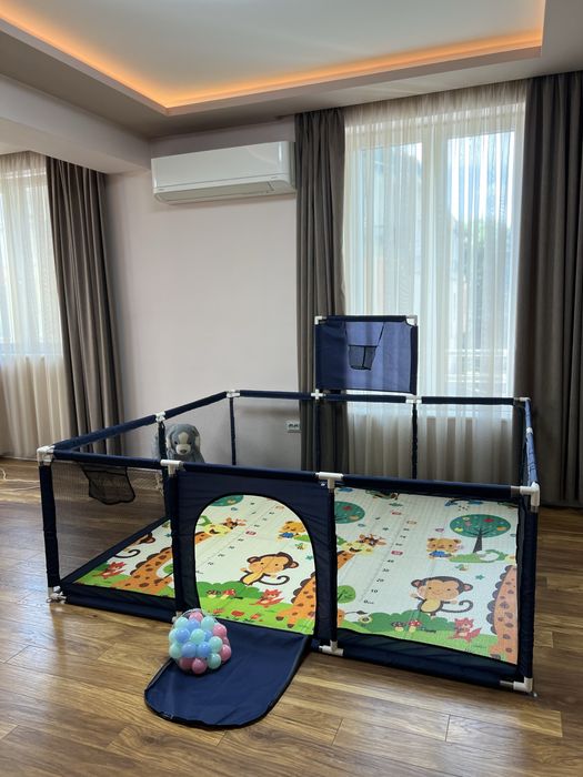 Големи нови кошари + килимчета/ПОДАРЪК 30бр. топки