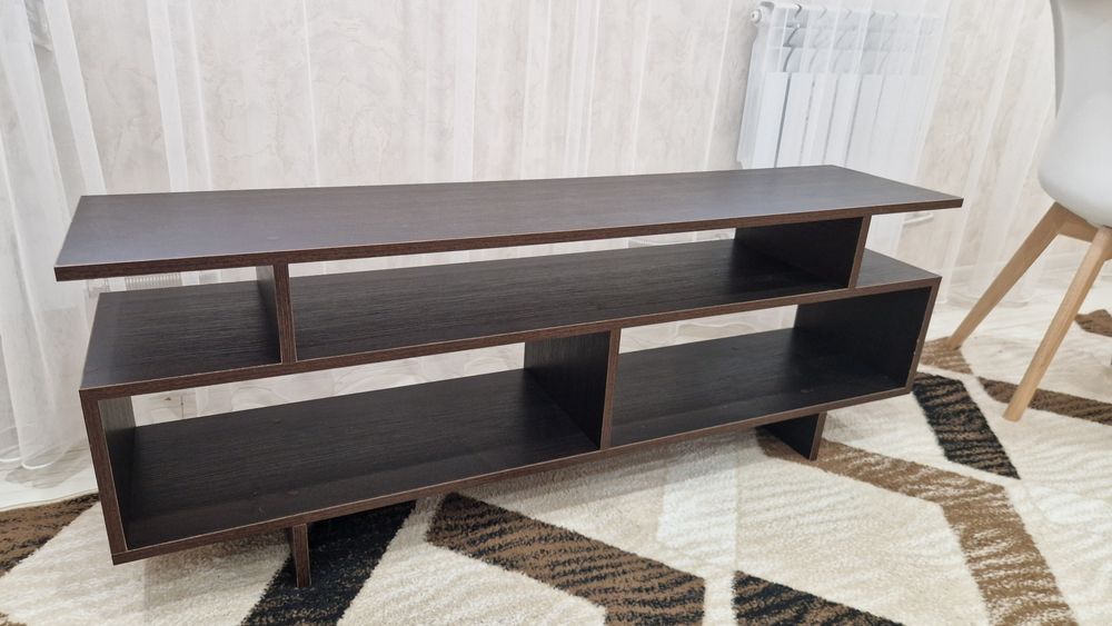 Тумба под телевизор