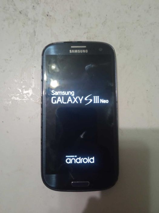 Мобилен телефон Samsung I9300 Galaxy S3, 16GB blue .