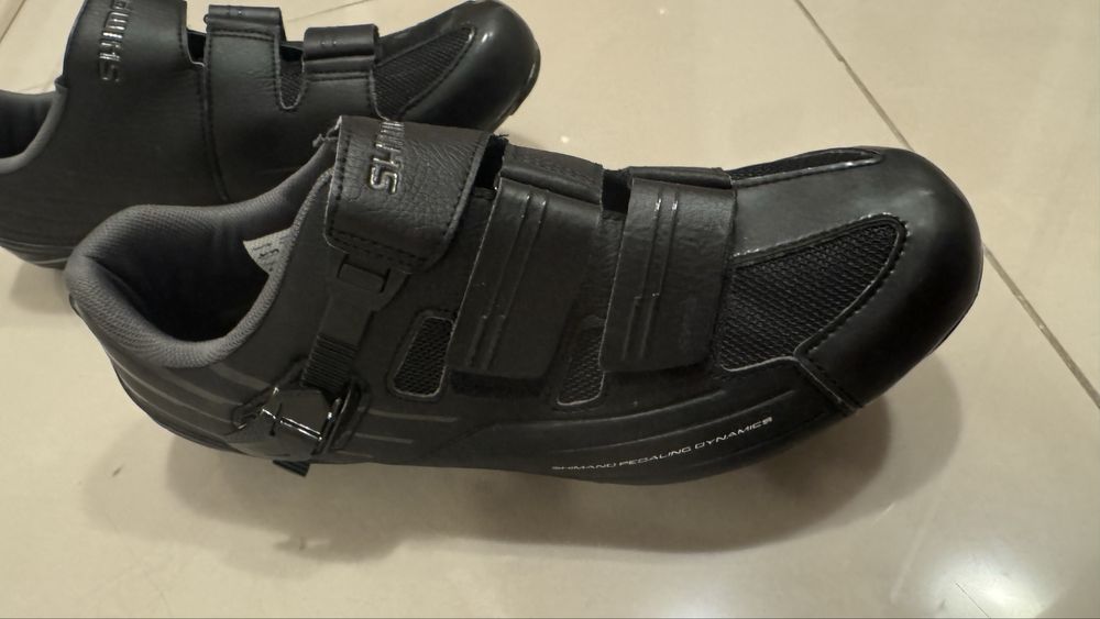 Pantofi ciclism pe sosea Shimano