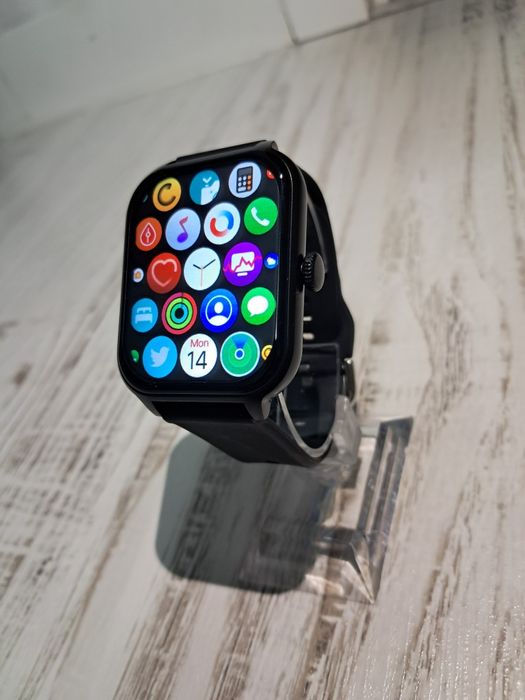 PROMOTIE Smartwatch asemanator cu Applewatch