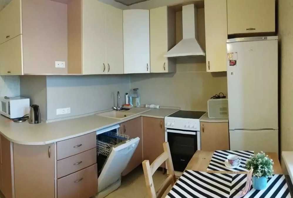 Дава се под наем Двустаен апартамент в Пловдив, Западен - 60 кв.м за 255 € - Снимка #2