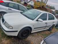 Skoda Octavia 1.6 На части