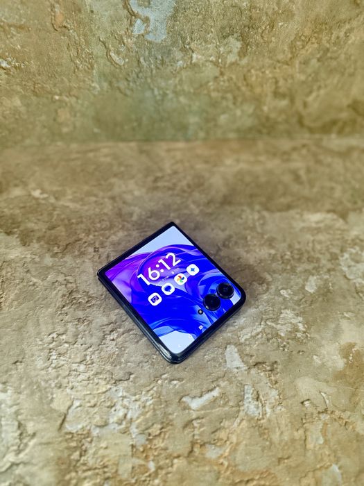 **ATS GSM**Motorola Razr  50 Ultra 512gb / Garantie