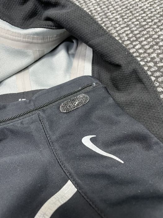 Nike strorm-10 дамска ветровка за тичане M