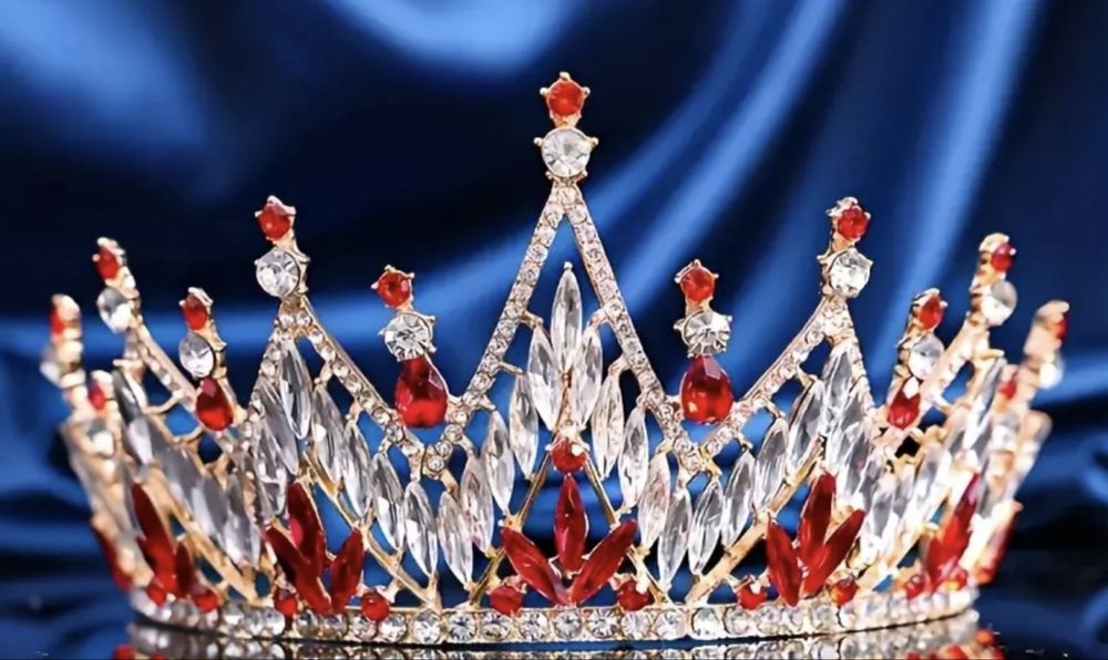 Продам красивую корону