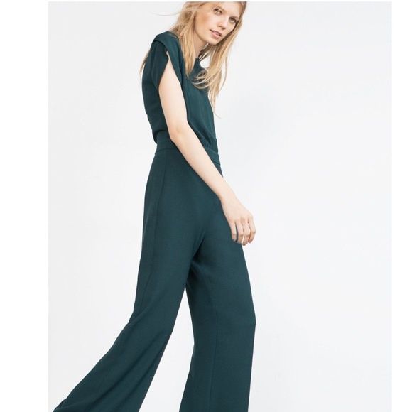 Невероятен дълъг масленозелен гащеризон Zara размер М