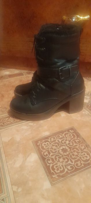 Сапоги женские продам или обмен