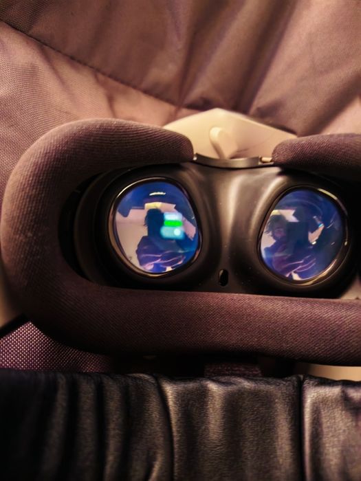 Full Box Quest 3 512gb + BoBo Headstrap + baterie și accesorii