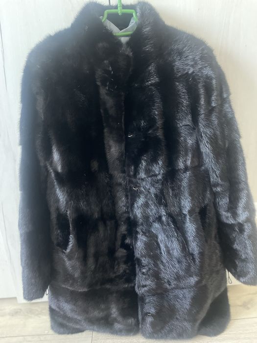 Продам норковую шубу