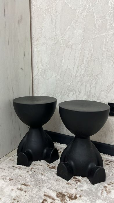 Продам пуфик декоративные стулья