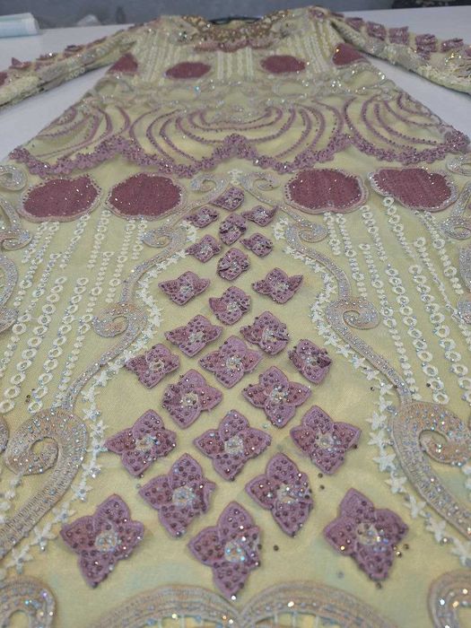 Одежда свадебные и традиционных