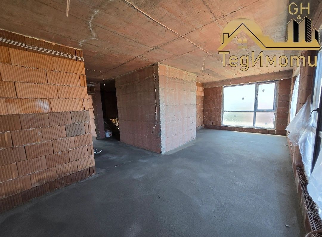 Продава се Тристаен апартамент в Царево - 118 кв.м за 990 €/кв.м - Снимка #9