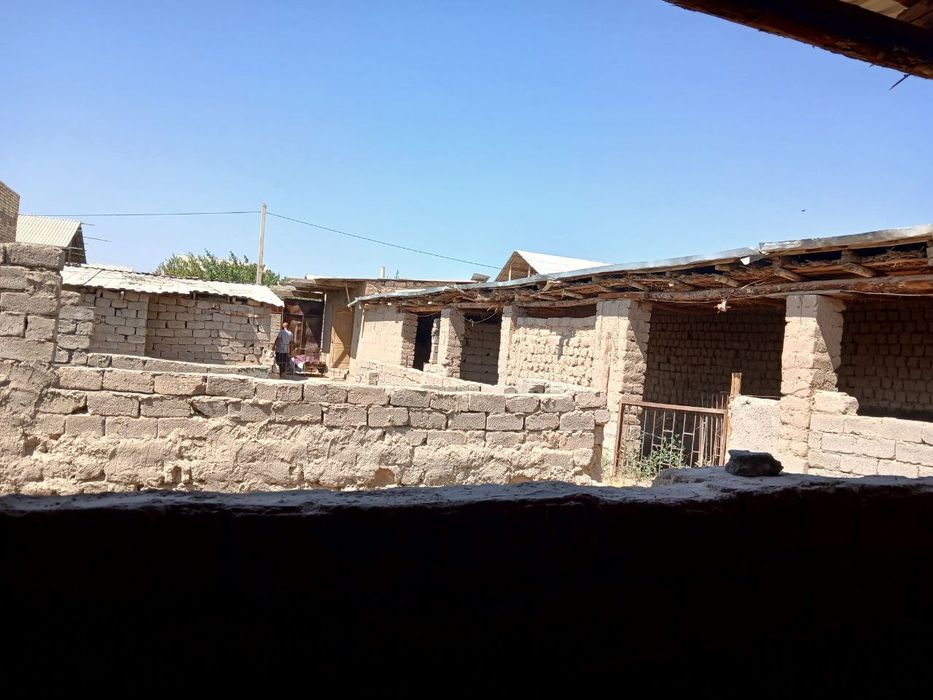 4,5 sotih uchastka