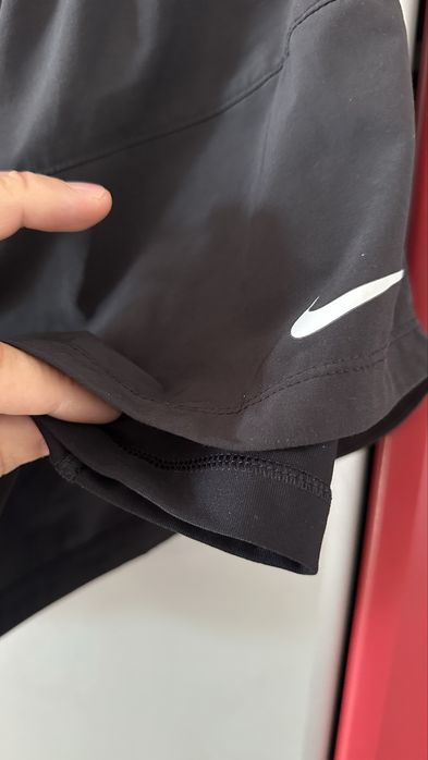 122 Pantalon scurt cu colant Nike DriFit