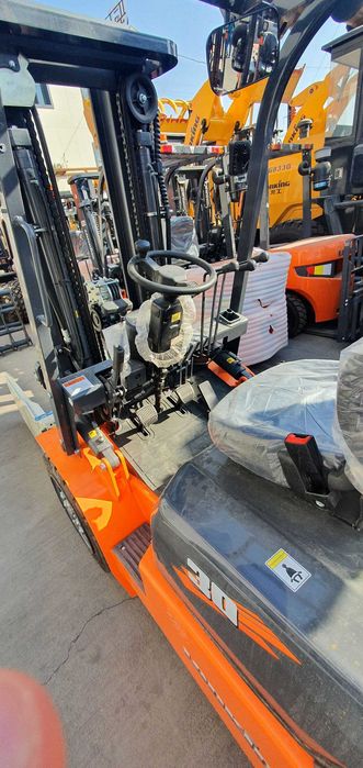 Вилочный погрузчик Lonking 3тонна 3-4.5метр