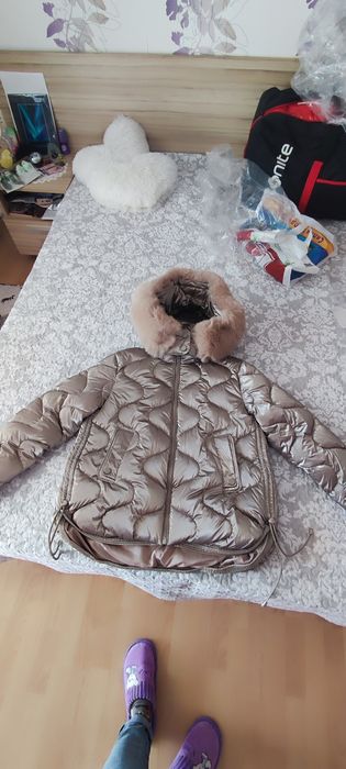 Дамско зимно яке