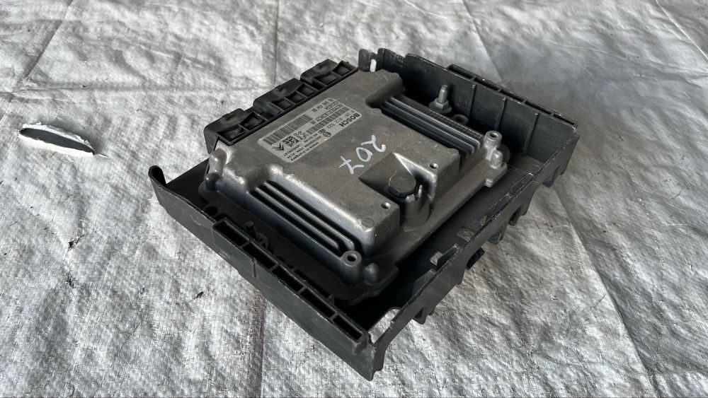 ECU компютър Peugeot 207