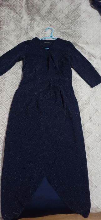 Продам платье песок