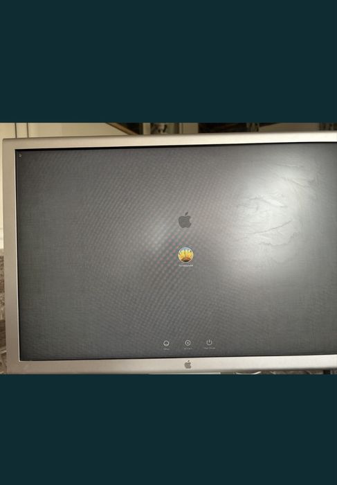 Apple cinema HD display 23’’