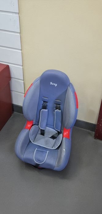 Детское автокресло