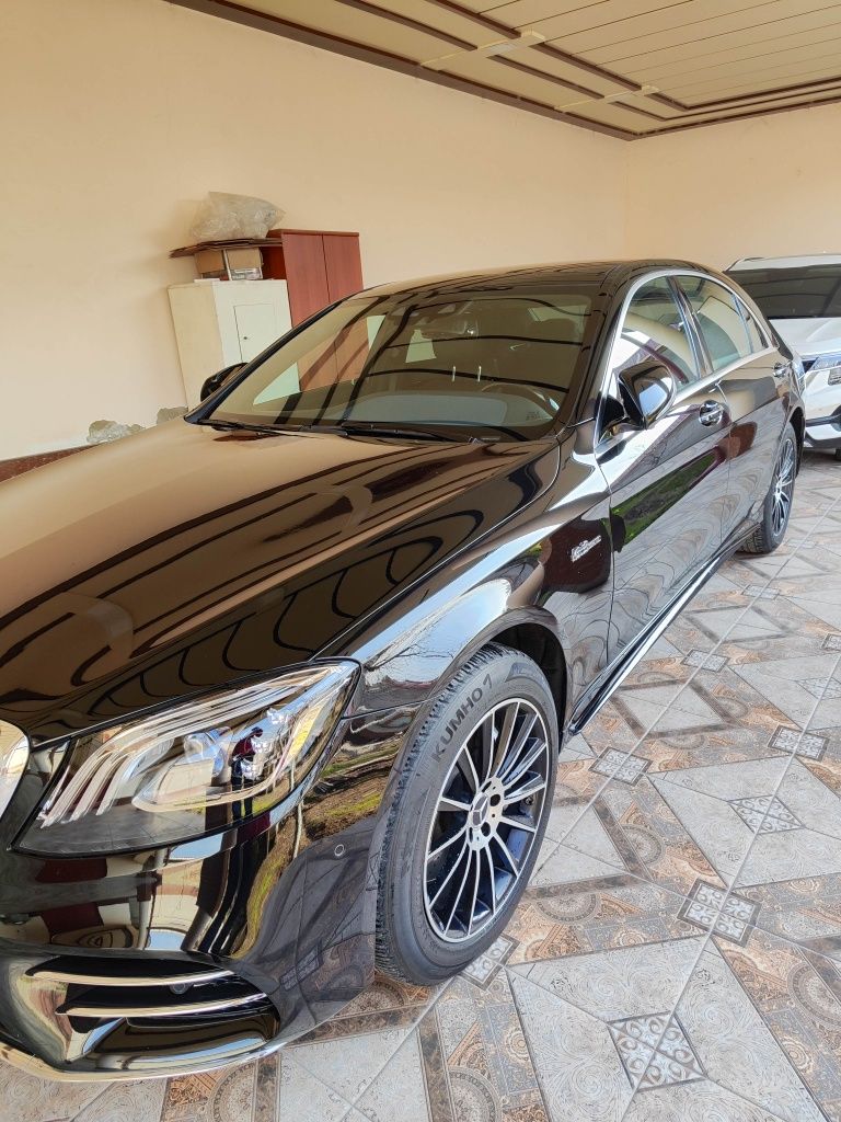 Продаётся Мерседес Бенс W222 S450 4matic 2019 г 28500 пробег