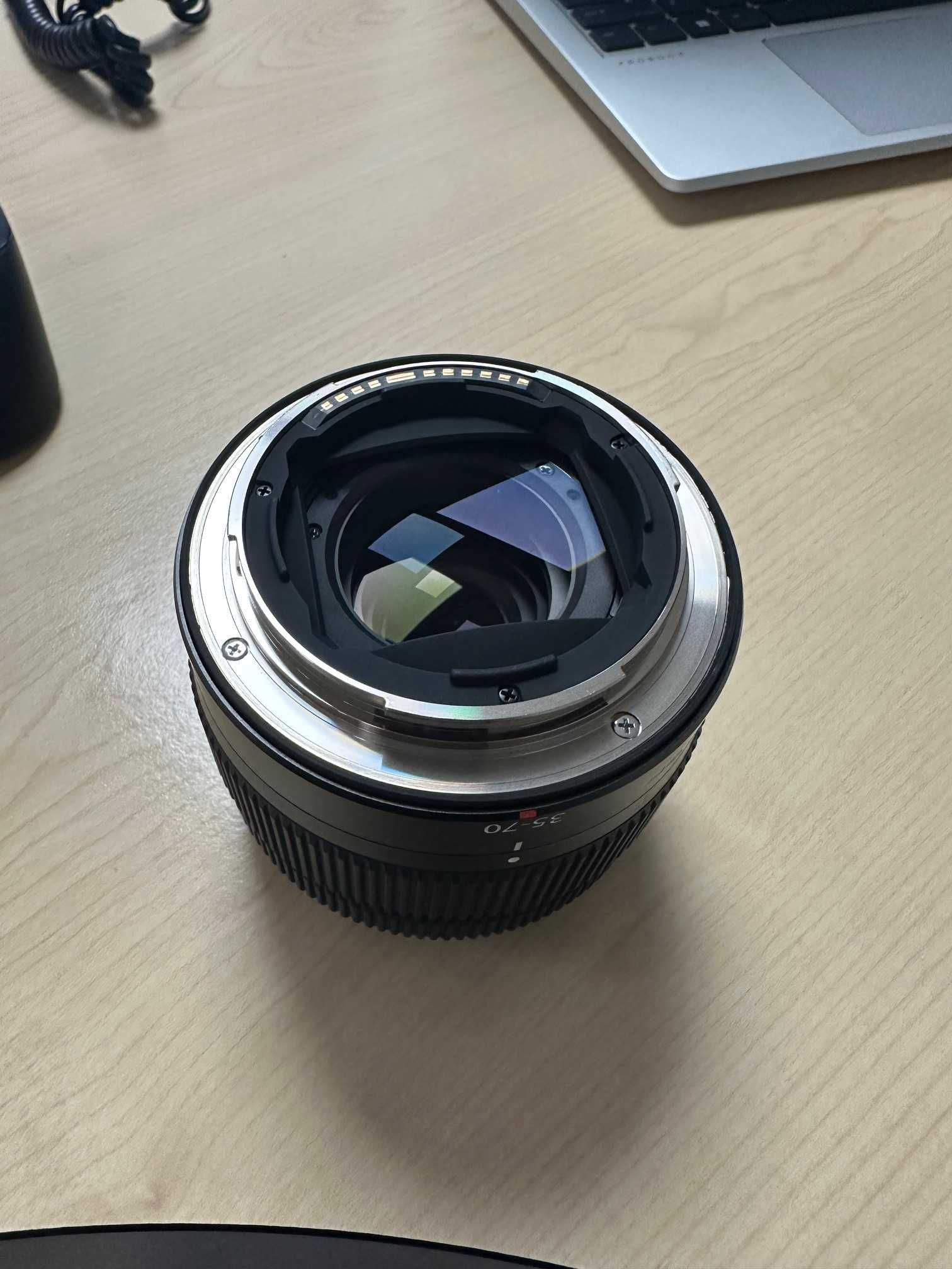 Обектив Fujinon GF 35-70mm f/4.5-5.6 WR