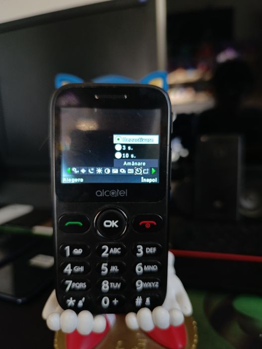 Telefon Alcatel ideal pt pers în vârstă
