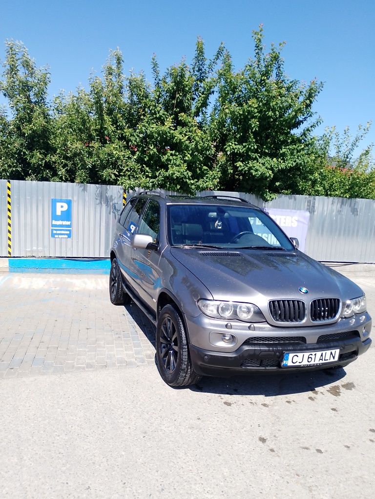 Vând BMW X5 e53 facelift 218 cp an 2005