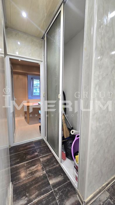 ПРОДАВА: ДВУстаен апартамент с отделна кухня, след ремонт, Цветен Ква