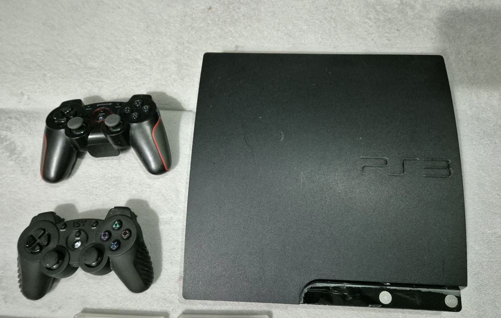 PlayStation 3 +PlayStation Portabil E1004
