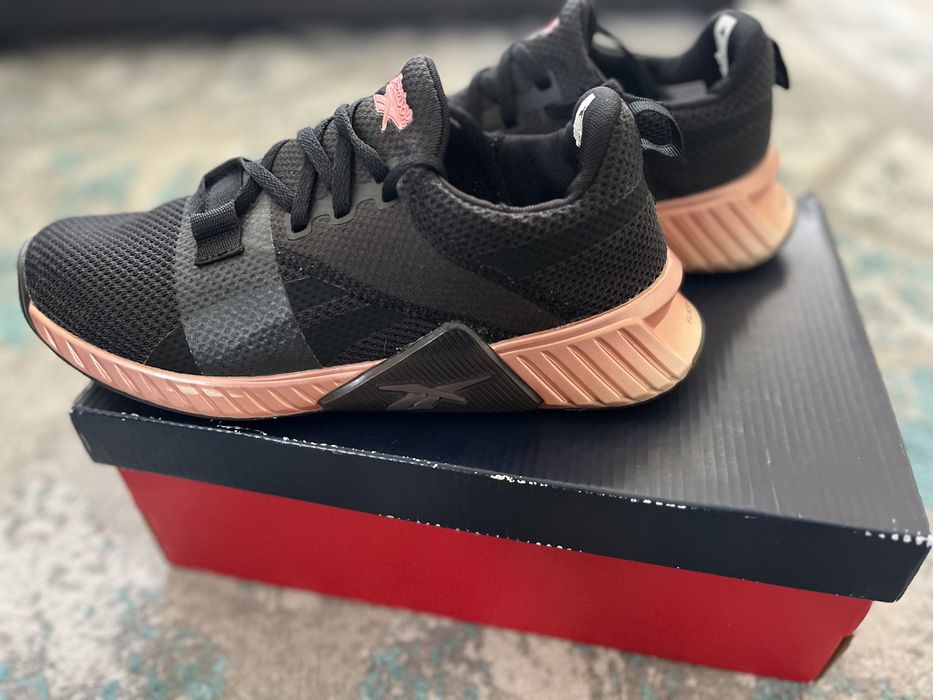 Дамски маратонки Reebok flashfilm train 2.0