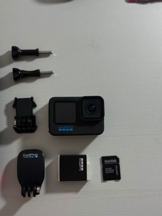 Go pro hero 11 black cu accesorii Adventure