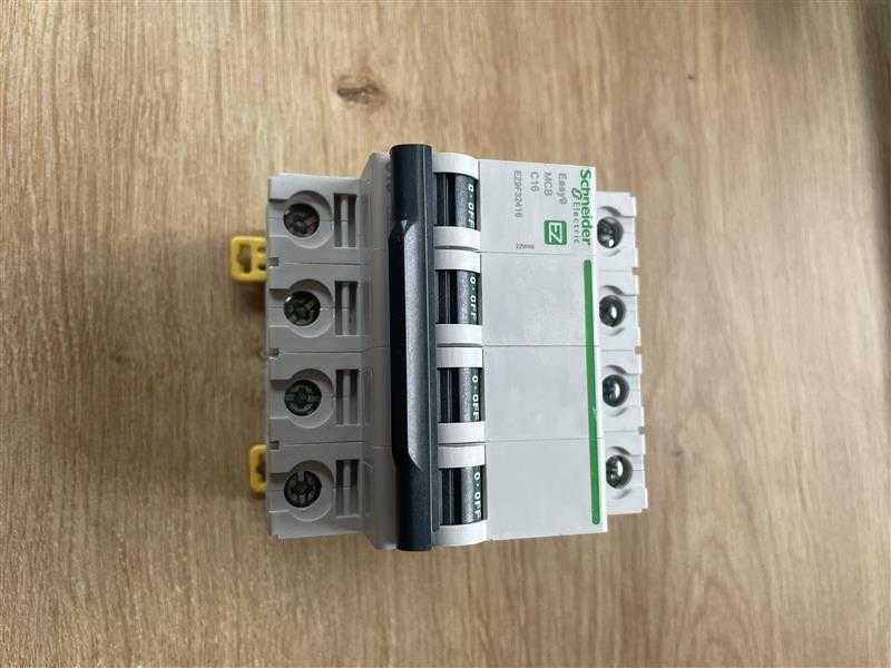 Siguranta automata modulara Schneider Electric Easy 9 EZ9F32416, 16A