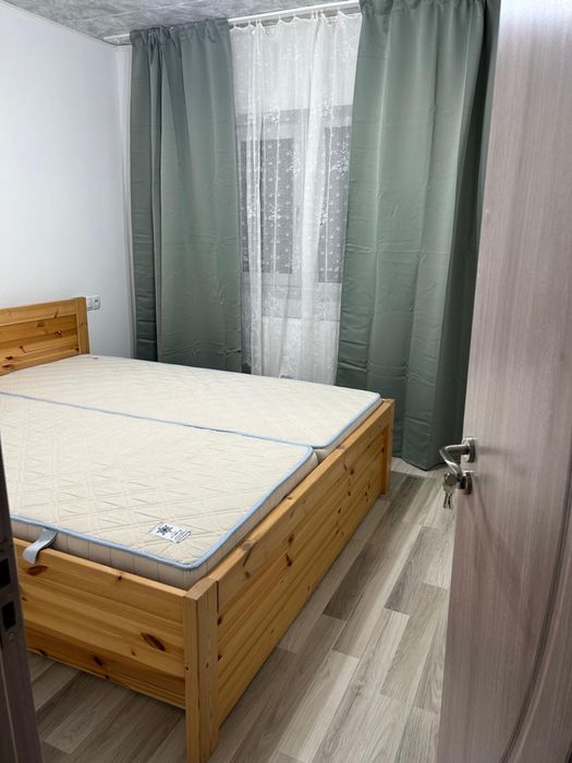 Ofer spre inchiriere apartament de 3 camere str. Pasunii