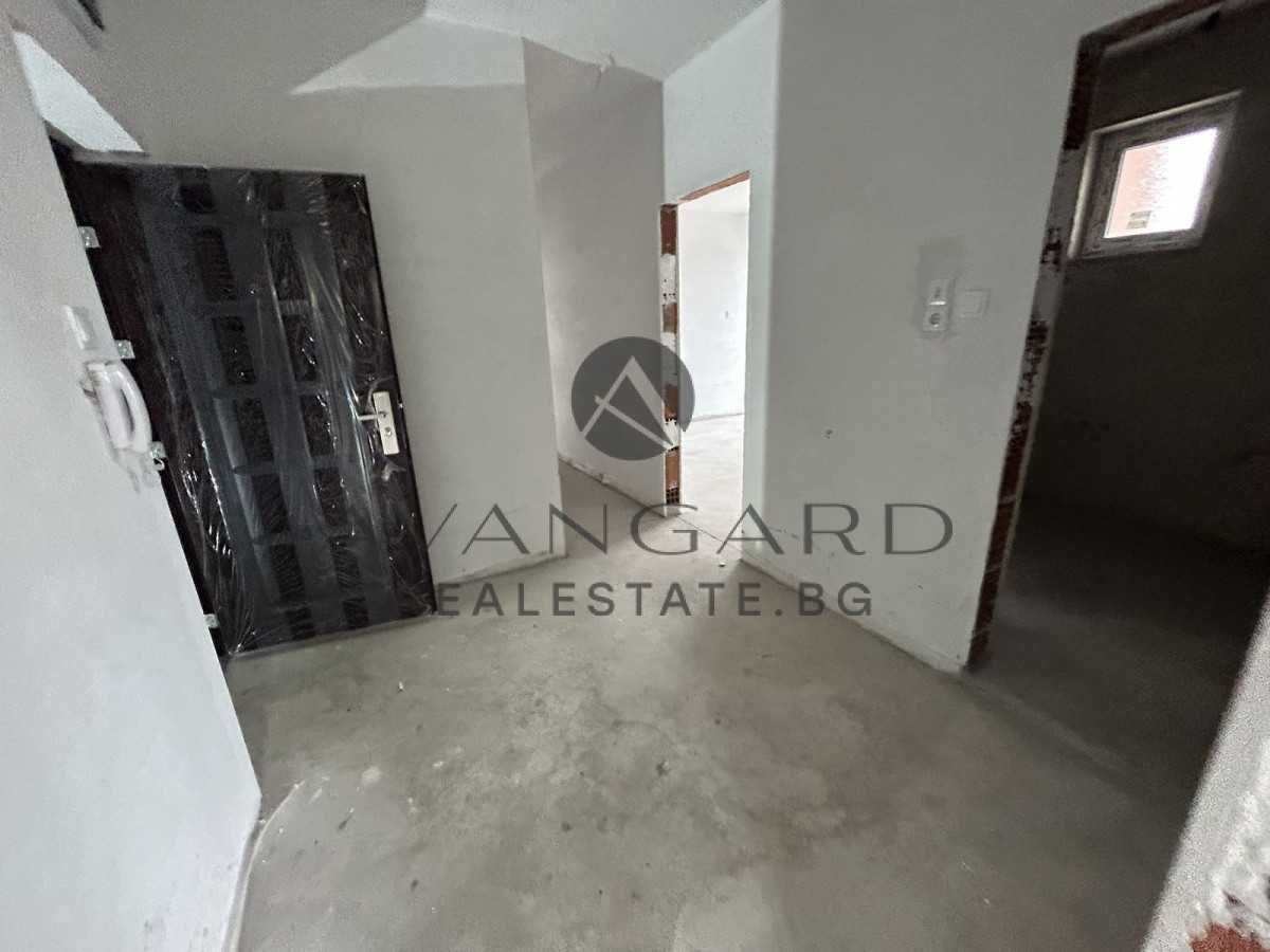 Продава се Тристаен апартамент в Пловдив, Кючук Париж - 99 кв.м за 1223 €/кв.м - Снимка #4
