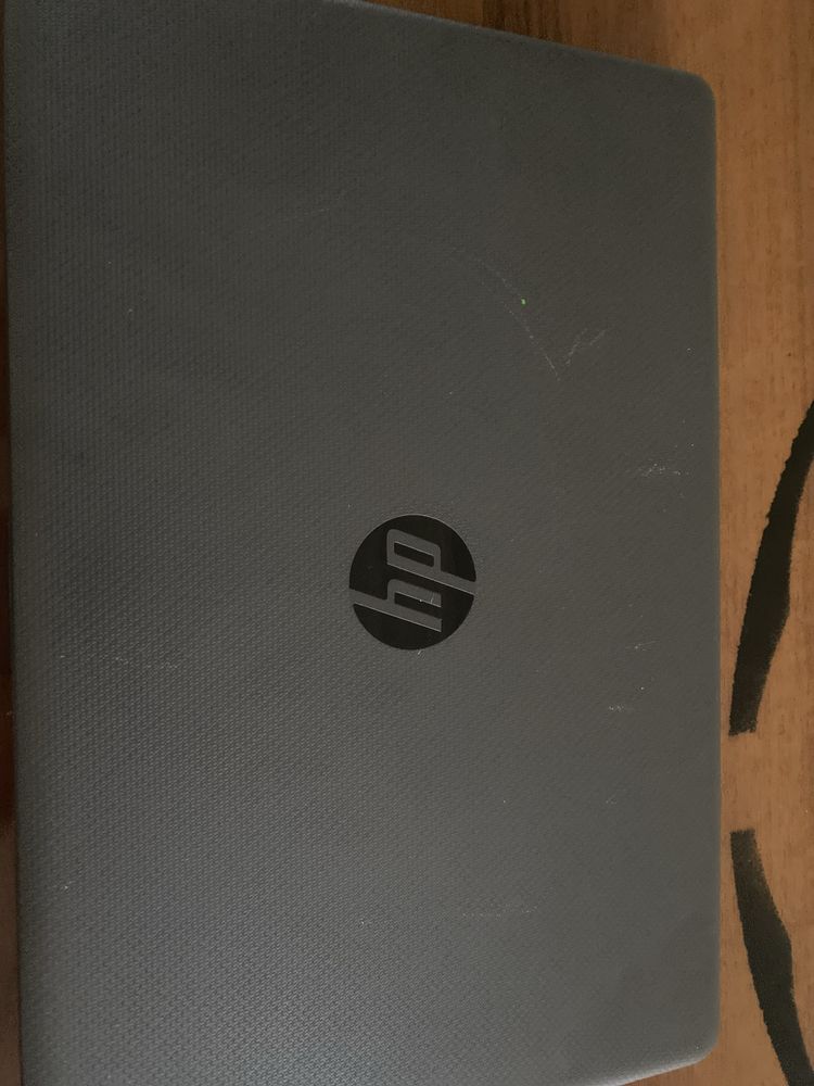 Ноутбук HP почти новый