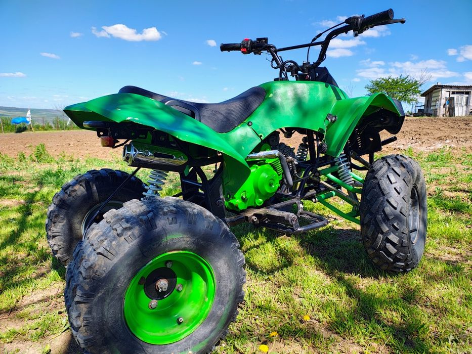 Vând ATV 125 manual , roți pe 8 inch
