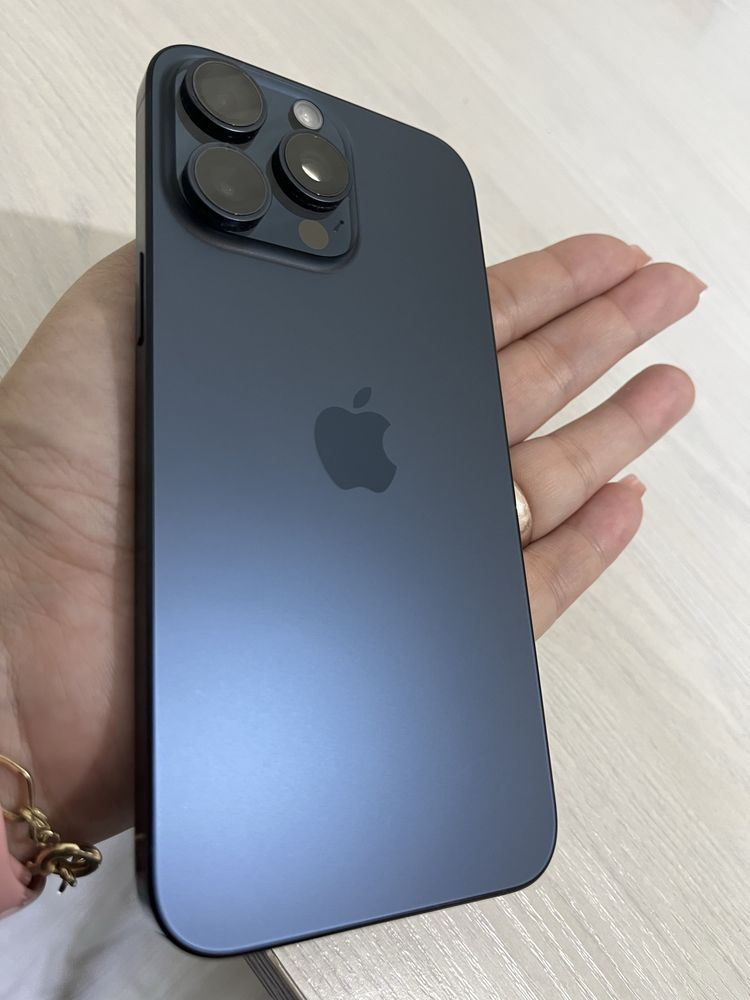 iPhone 15 Pro max