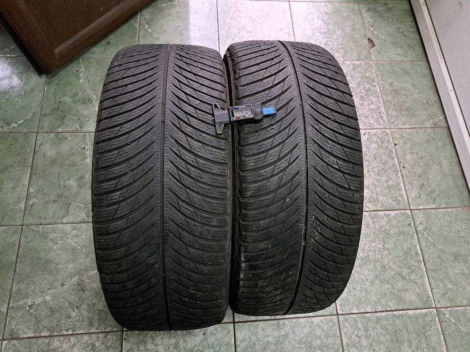 2 anvelope 235/50 R18 Michelin